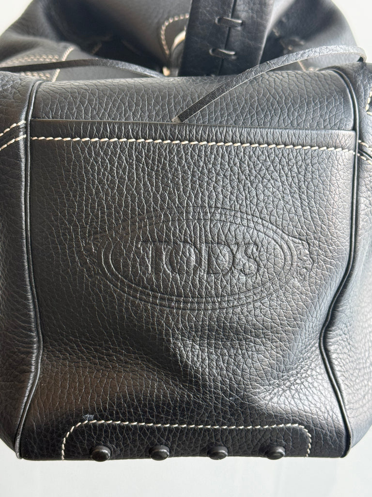 Tod's Pebble Leather Black Handbag