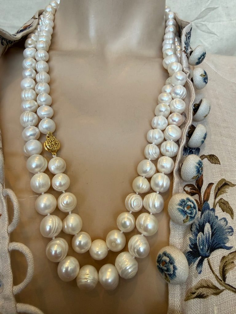 South Sea Baroque White Pearl Necklace