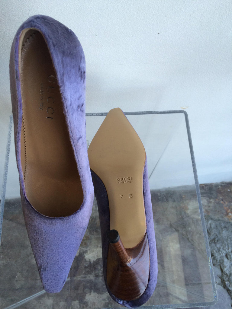 Gucci Lavender Velvet Pumps Never Worn