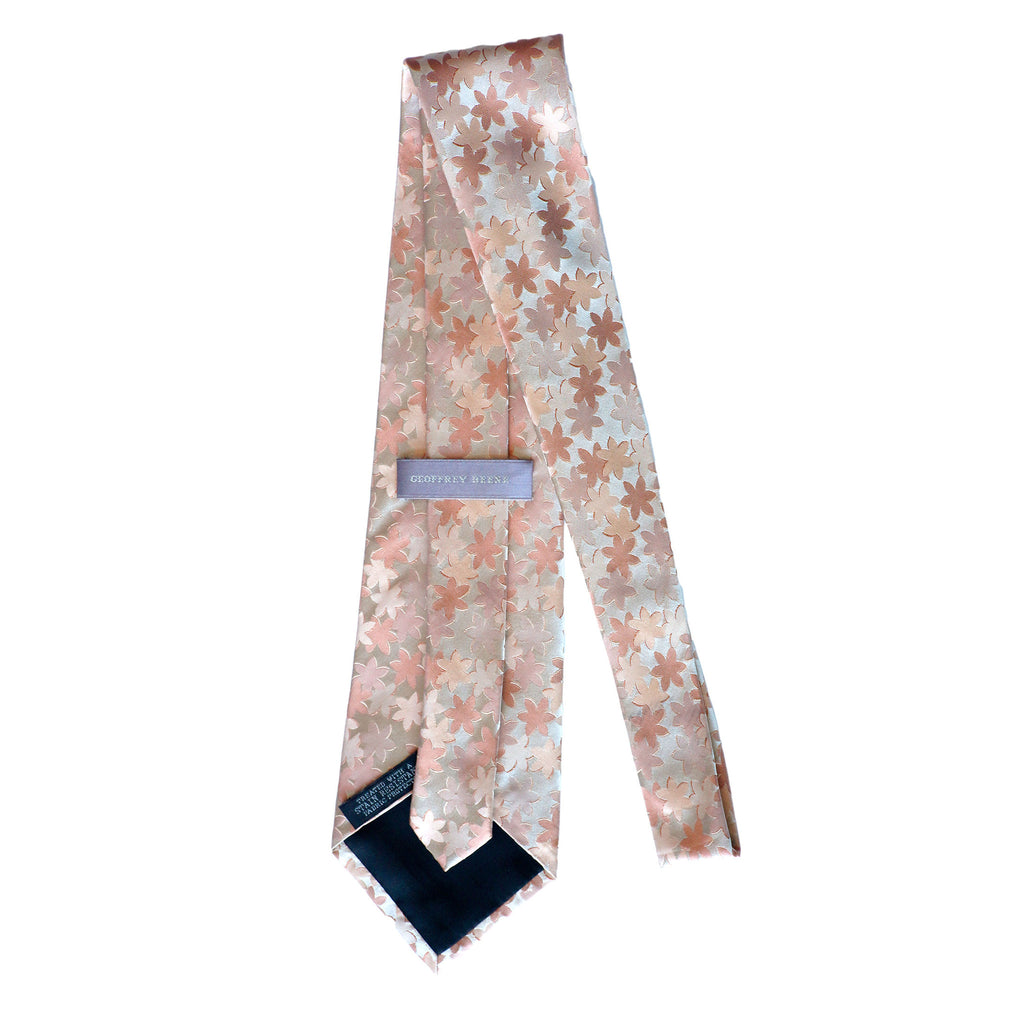 Geoffrey Beene Vintage Floral Tie