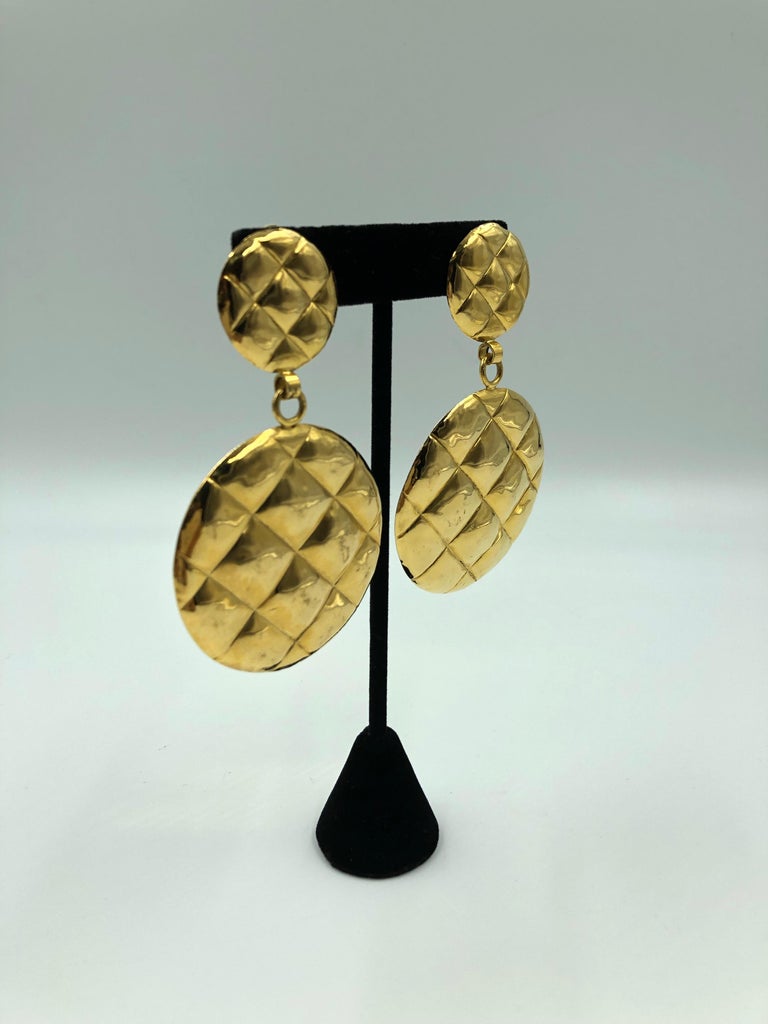 Chanel 1980's Gold Tone Quilted Drop Clip Earrings