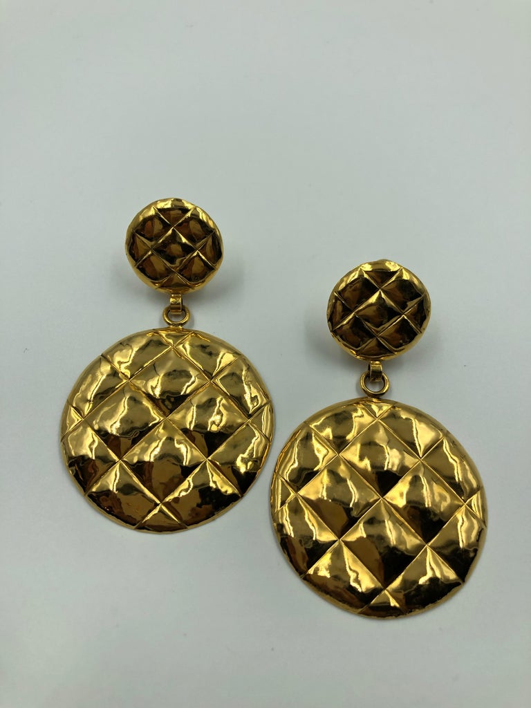 Chanel 1980's Gold Tone Quilted Drop Clip Earrings