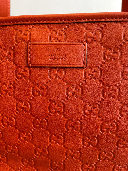 Gucci orange tote – catwalk