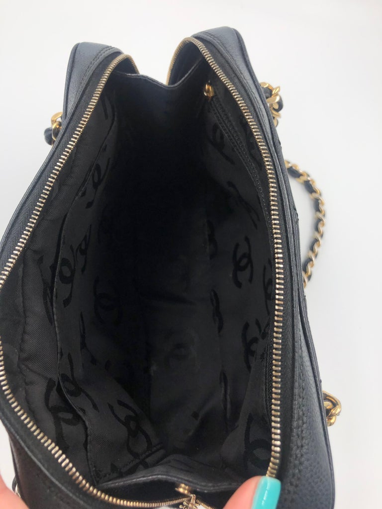 Chanel Black Quilted Chevron Caviar Leather Zip Chain Shoulder Bag