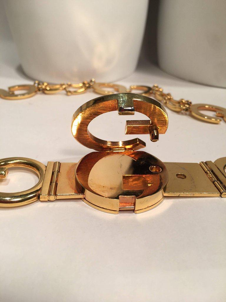 Gucci Vintage Gold GG Logo Chain Belt
