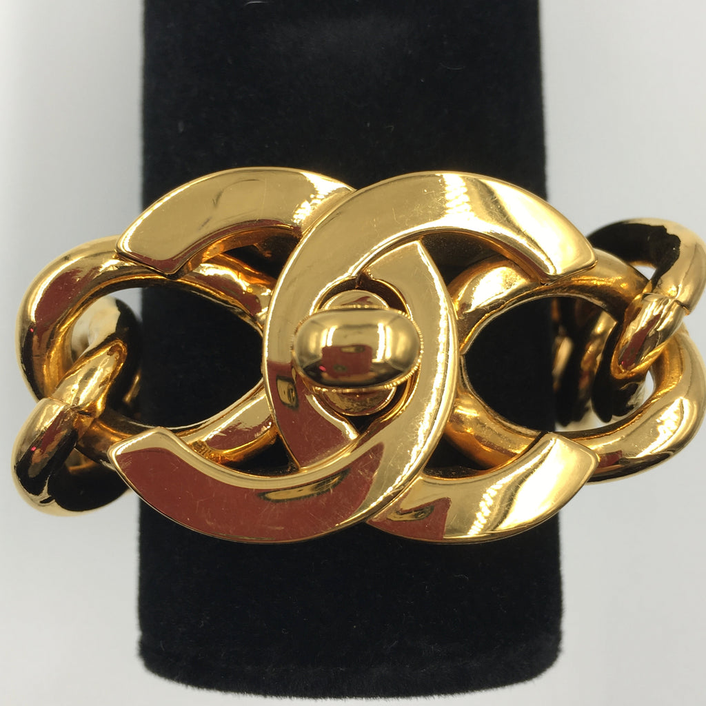 Chanel Gold Tone CC Logo Chunky Chain Bracelet