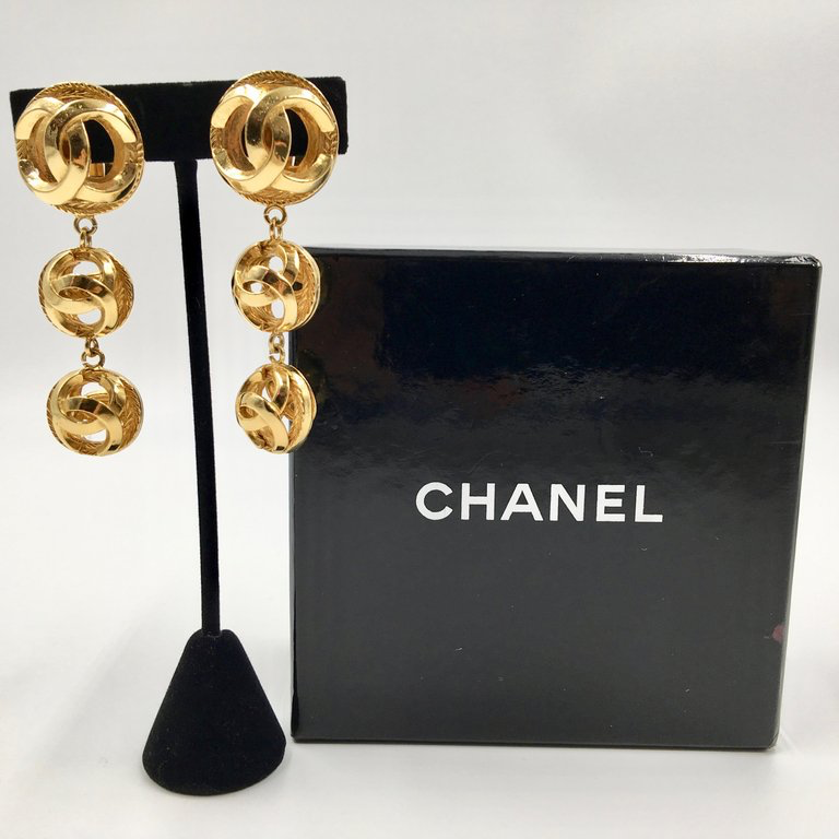 Chanel Gold Tone CC Logo Drop Clip On Earrings