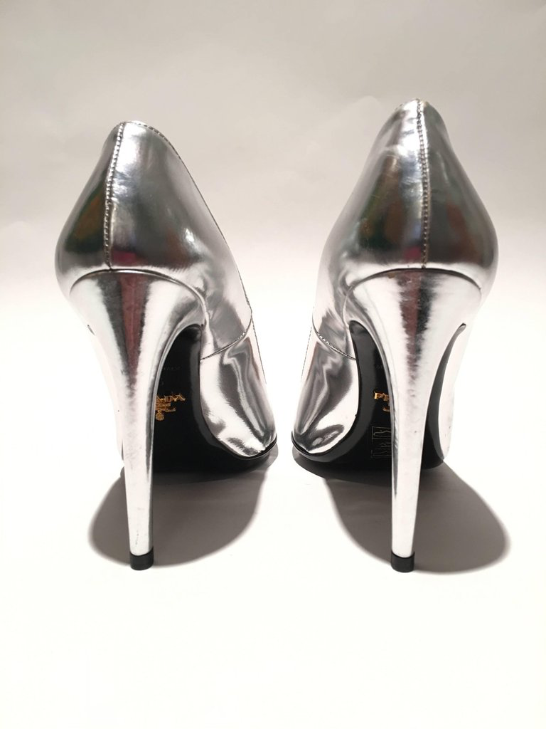 Prada Silver Metallic Heels – catwalk